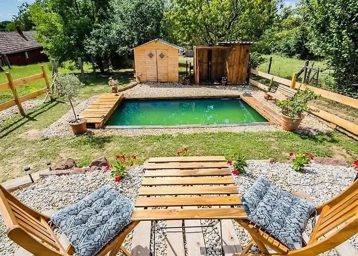 אוהל מפואר Agroping Korosajt Muhely Nemesbükk